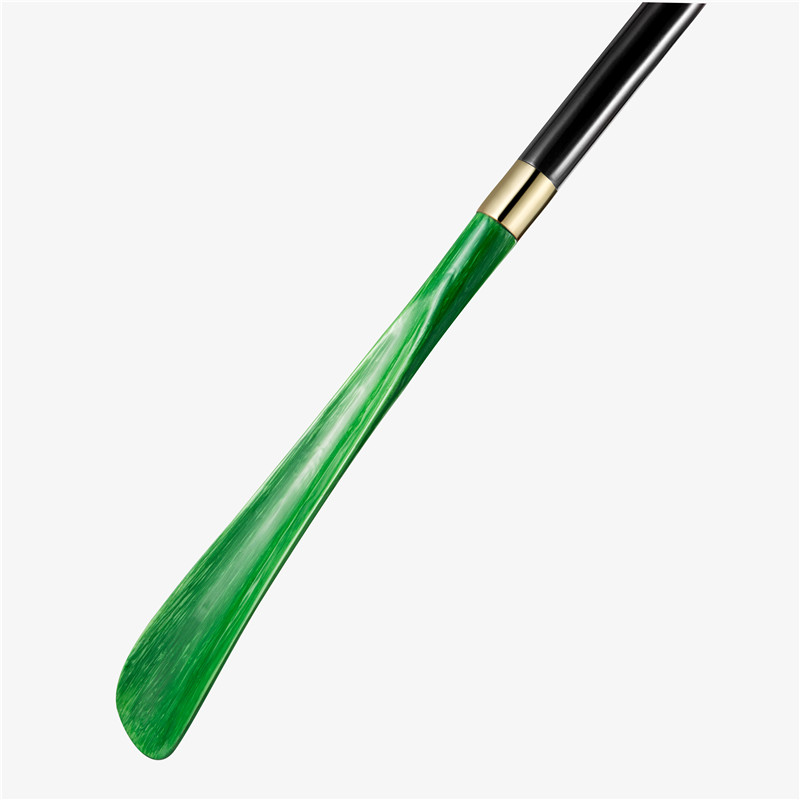 The peacock shoehorn