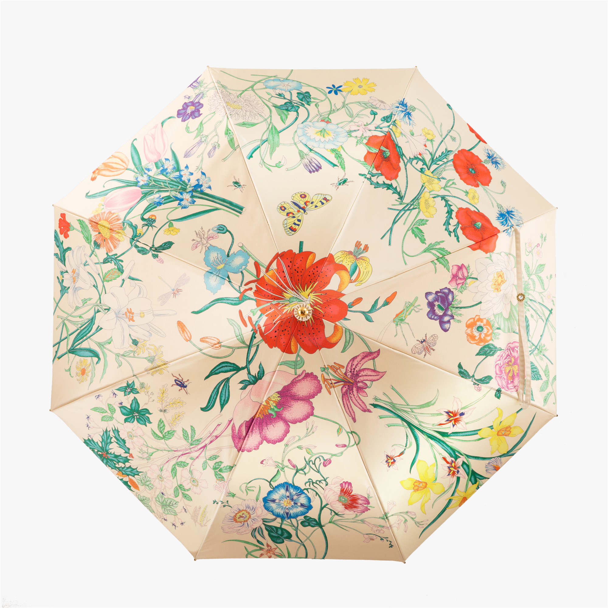 The lantern folds the umbrella